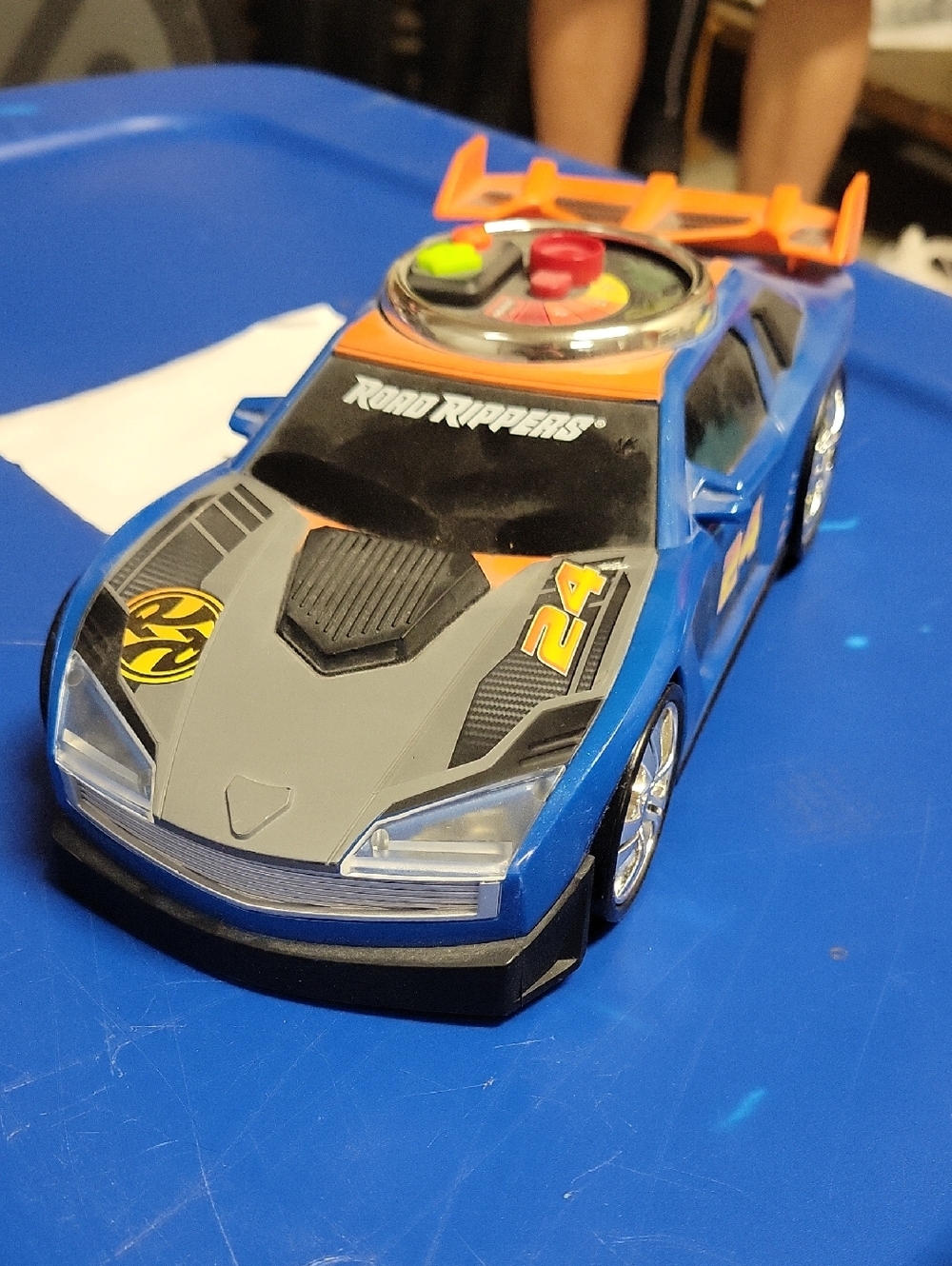 Road Rippers Blue Gauge Car